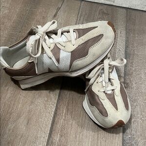 New Balances 327 (Big Kids)